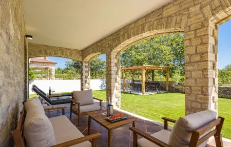 Maison 8 personnes à Cabrunici - Photo 15