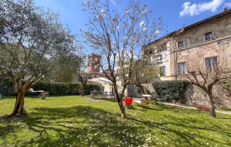 Maison historique avec jardin au cœur de Sansepolcro : photo 12