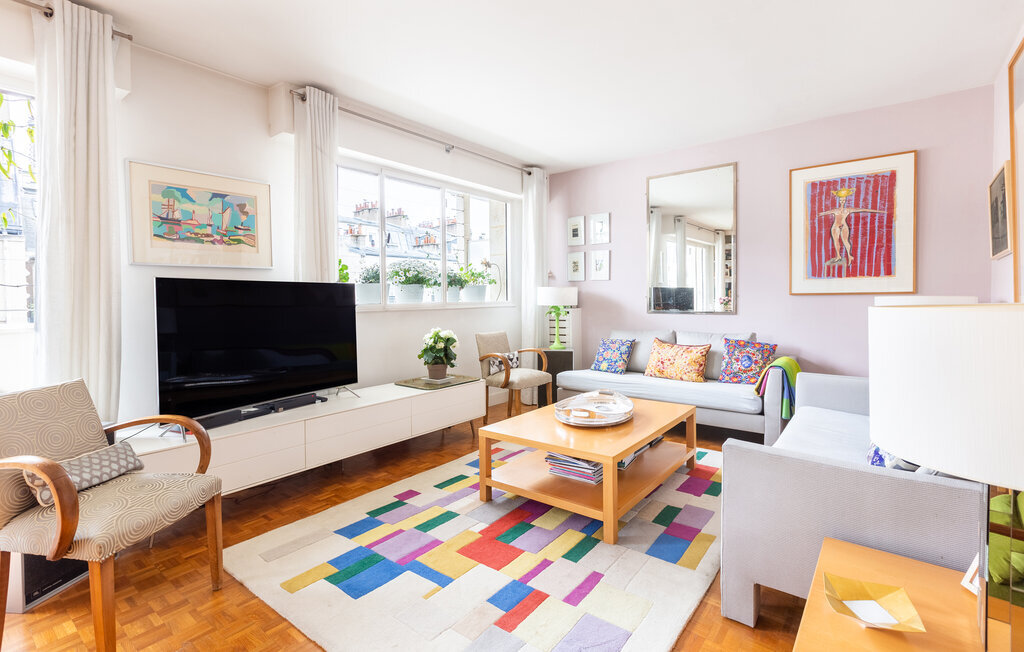 Appartement 7ème avec vue Tour Eiffel et balcon - Photo 12