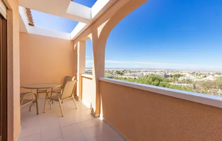 Appartement avec piscine partagée à Torrevieja, à 666 m de la plage : photo 2