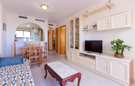 Appartement avec piscine partagée à Torrevieja, à 666 m de la plage : photo 3