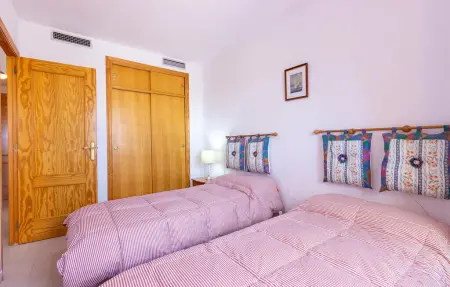 Appartement avec piscine partagée à Torrevieja, à 666 m de la plage : photo 13