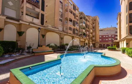 Appartement avec piscine partagée à Torrevieja, à 666 m de la plage : photo 15