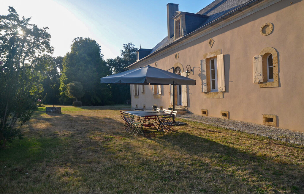 Maison de 300 m² avec piscine à Saint-Agne - Photo 13