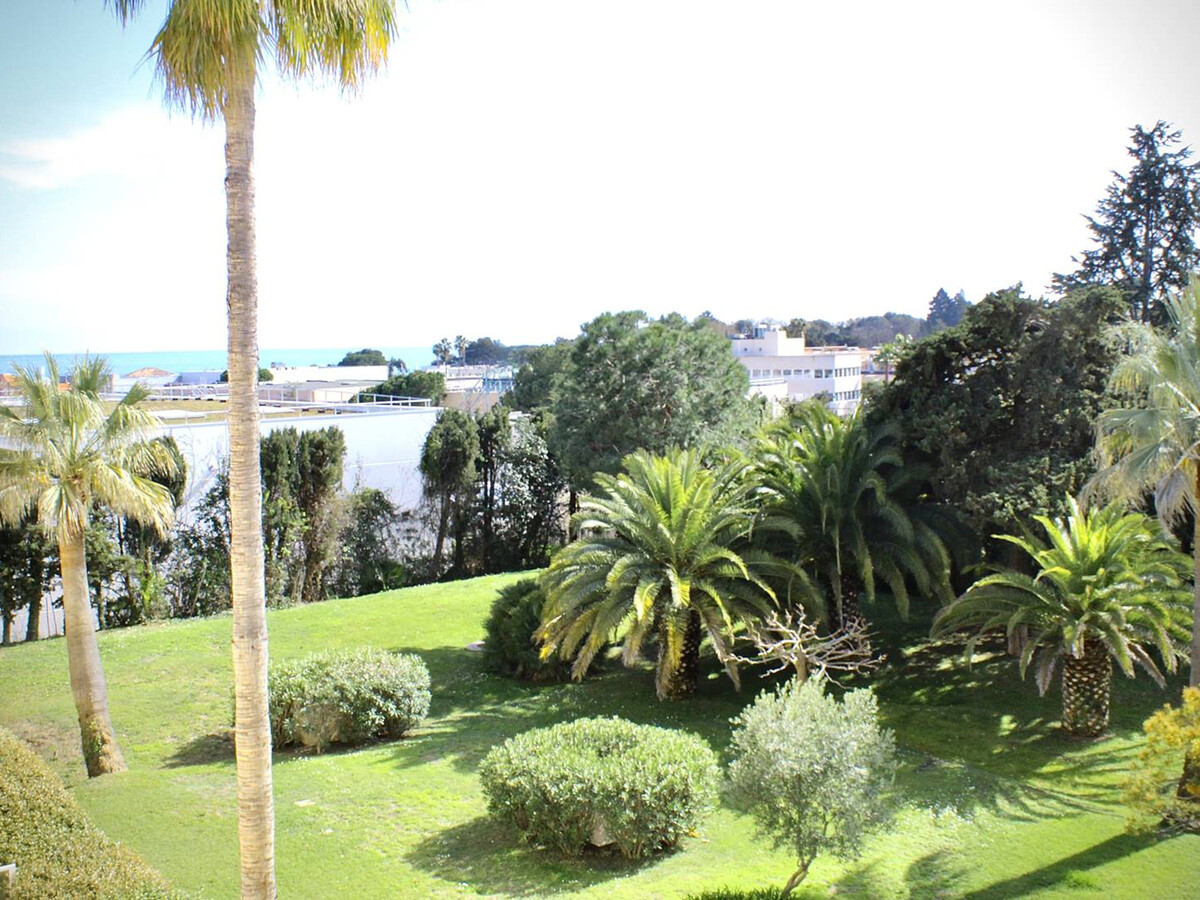 Appartement 2 pièces Villeneuve-Loubet, vue mer et parking - Photo 16