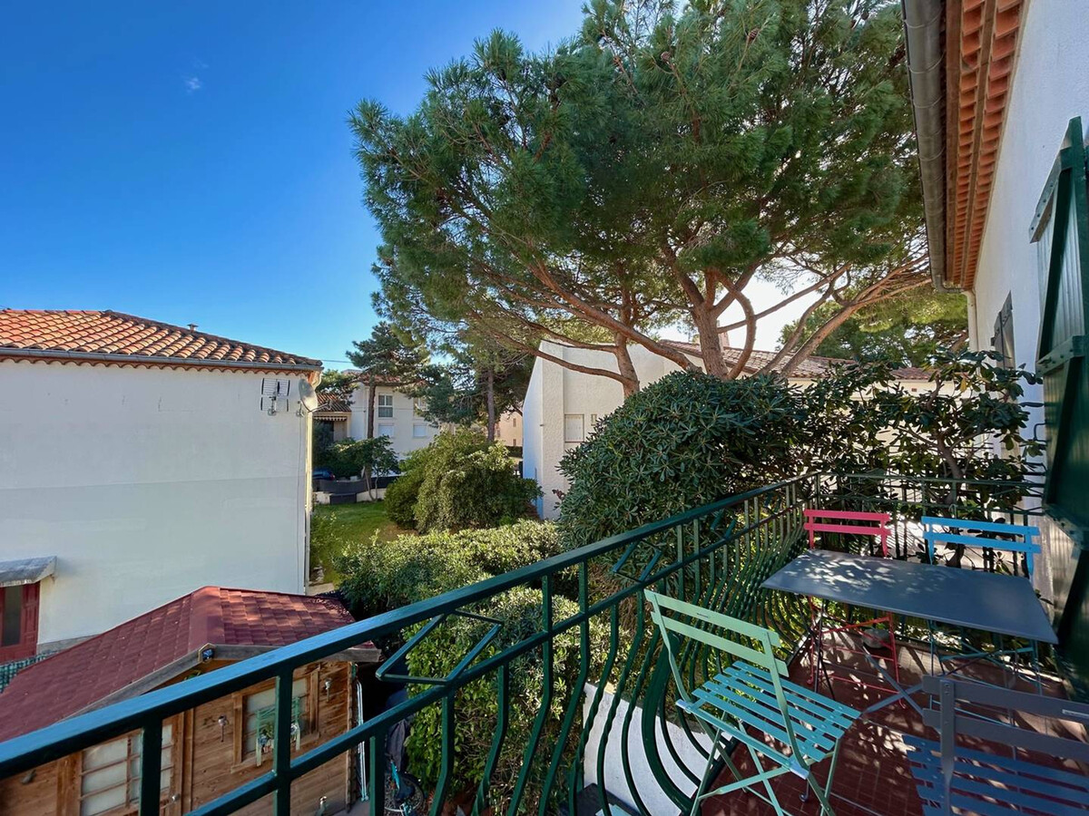 T2 rénové 1er étage avec balcon à Argelès-sur-Mer - Photo 3