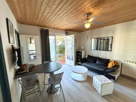 T2 rénové 1er étage avec balcon à Argelès-sur-Mer