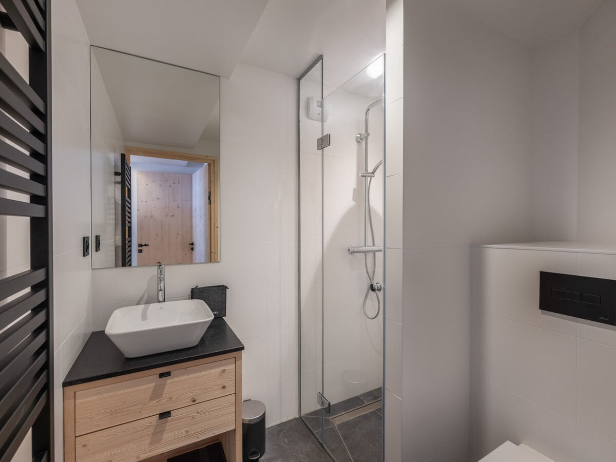 Appartement 3 chambres neuf, 400m des pistes - Photo 9