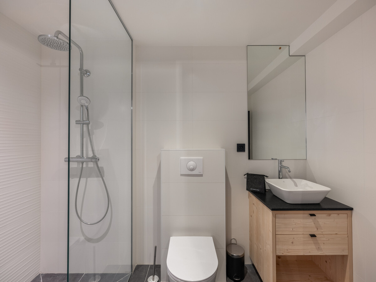 Appartement 3 chambres neuf, 400m des pistes - Photo 10