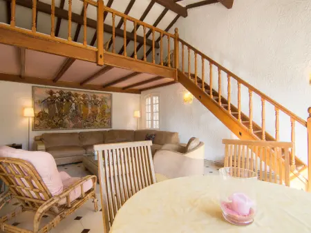 Villa Cap Roux à Agay – piscine et 2 000 m² de terrain : photo 8