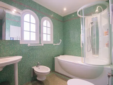Villa Cap Roux à Agay – piscine et 2 000 m² de terrain : photo 21