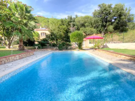 Villa Cap Roux à Agay – piscine et 2 000 m² de terrain : photo 26