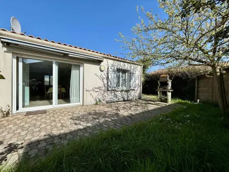 Location maison à Saint Pierre d'Oléron La Cotinière, Maison 4 pièces proche Port Cotinière avec jardin et parking