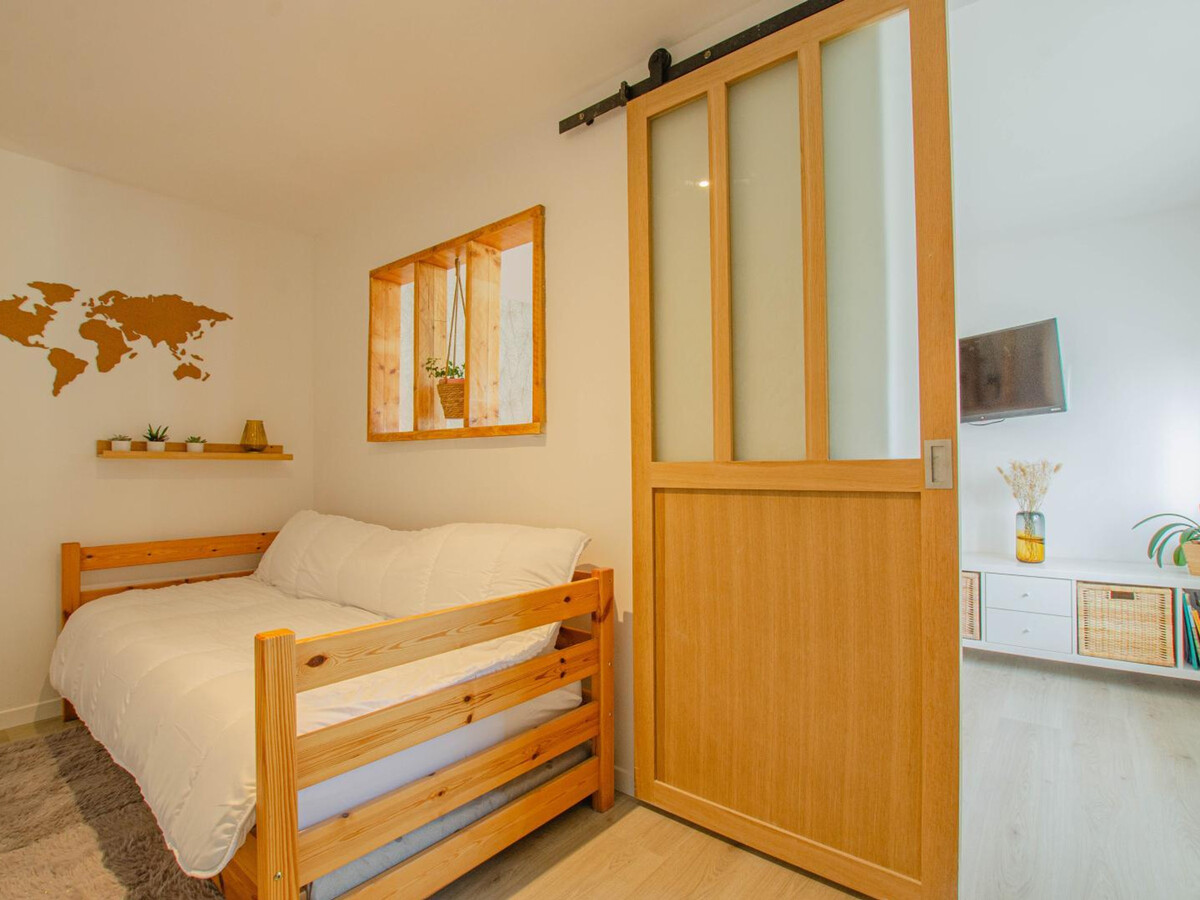 Gîte 4 personnes Saint-Lyé avec terrain clos et jeux - Photo 4