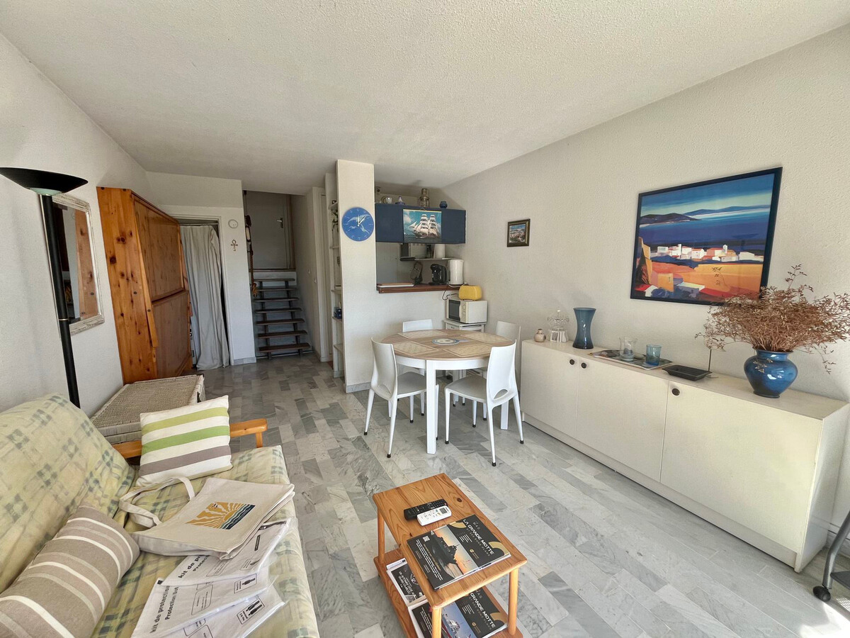 Studio 4 pers. climatisé avec parking, 500m plages - Photo 4
