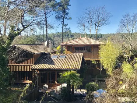 Location villa à Lège Cap Ferret, Villa en Bois avec Piscine Chauffée, Proche Plage & Dégustations Ostréicoles