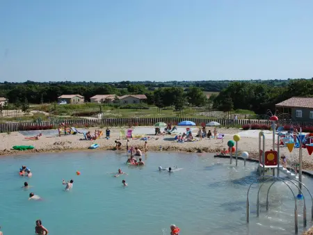 Chalet 2 chambres calme, piscine, proche lac Jaunay - Photo 2
