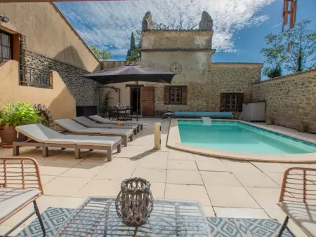 Location maison à Montréal, Maison de charactère avec piscine privé