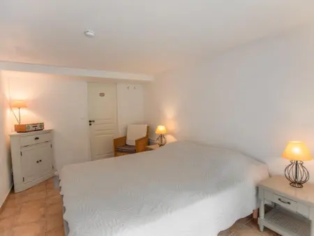 Lou Romarin, Belle maison au calme avec vue et piscine - Photo 18