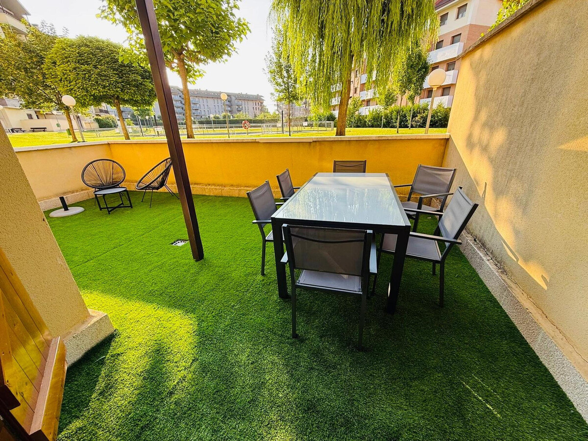 Appartement 6 pers. à Jaca avec terrasse et piscine - Photo 1