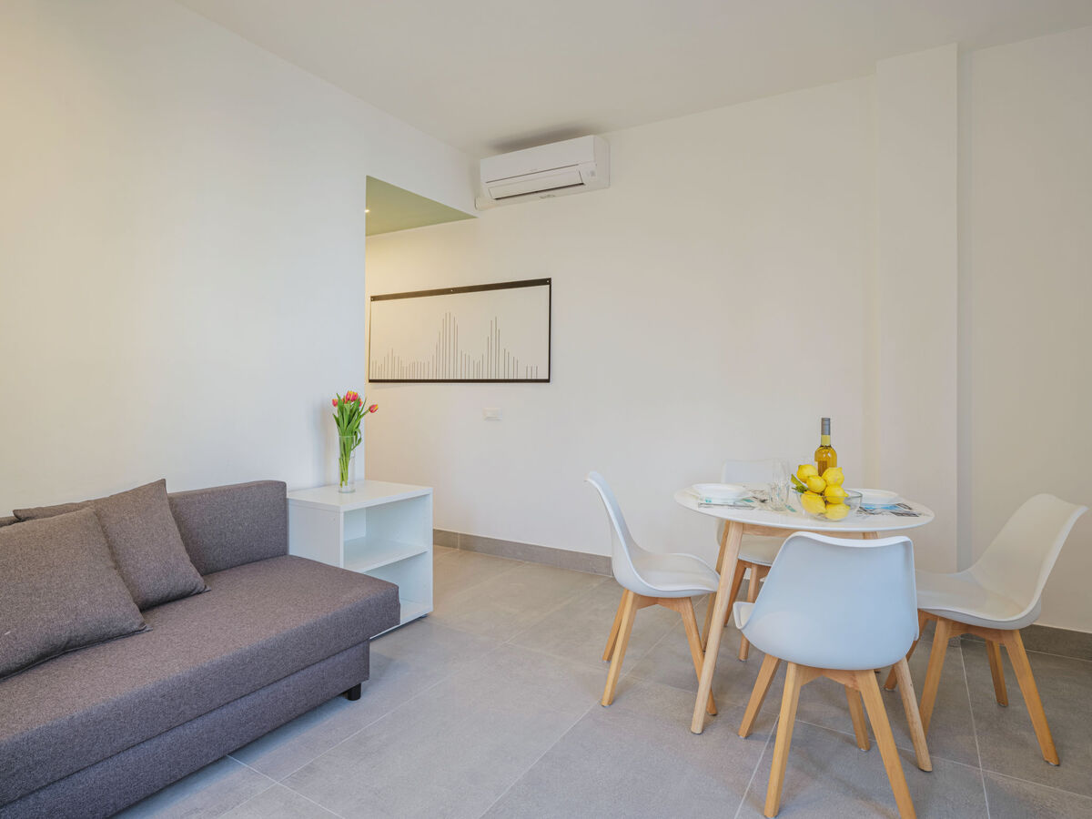 Appartement Giacomo rénové 2023 à 90 m de la mer - Photo 4