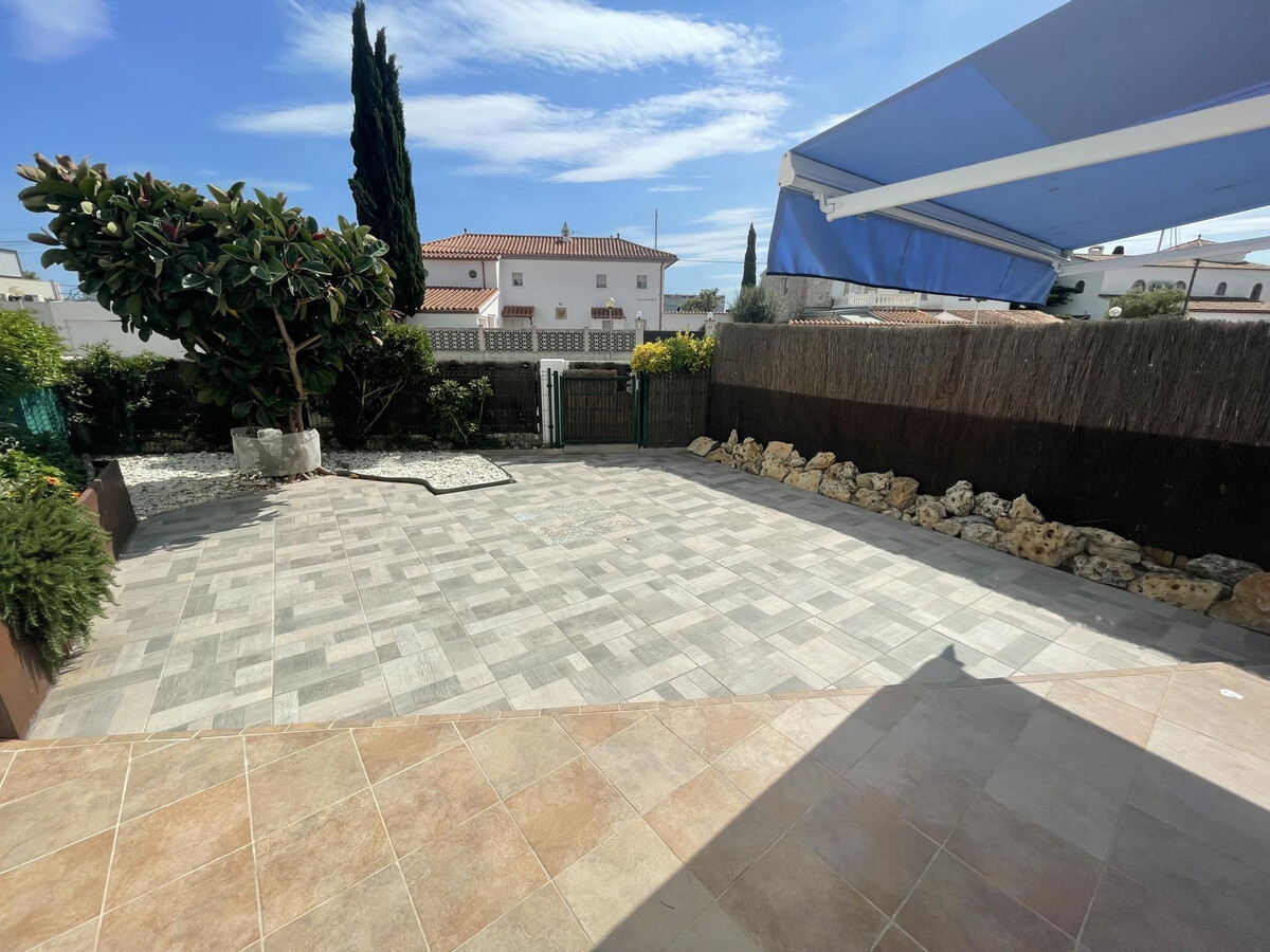 Appartement 2 ch. piscine à Roses, 1,4 km plage - Photo 16