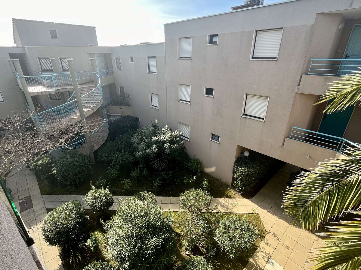 Appartement 2 pièces terrasse 11m² à 150m plage - Photo 14