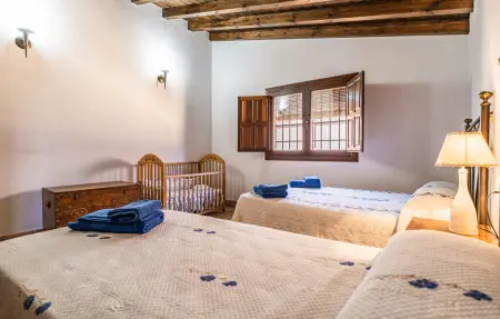 Location Maison 9 personnes à Salar - Photo 17
