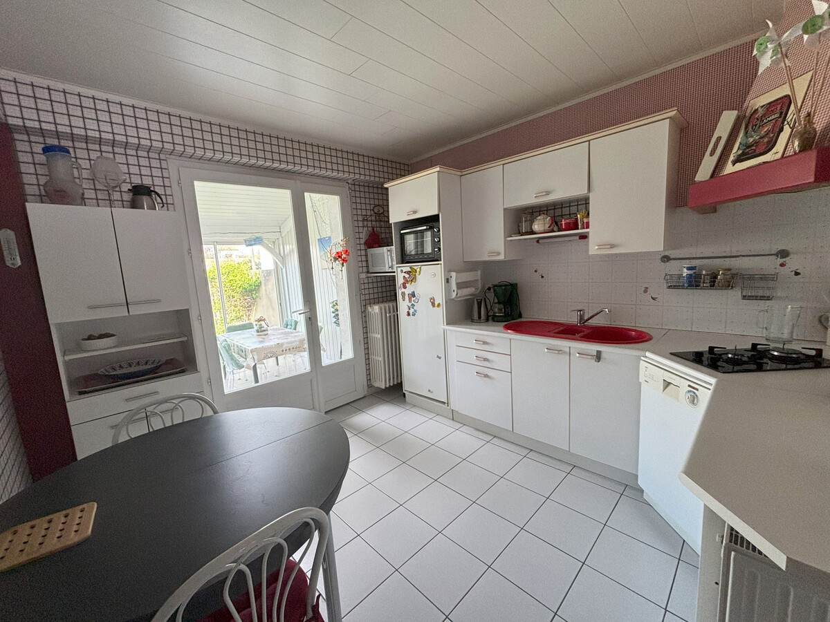 Maison 2 chambres avec jardin, 250m de la plage - Photo 6