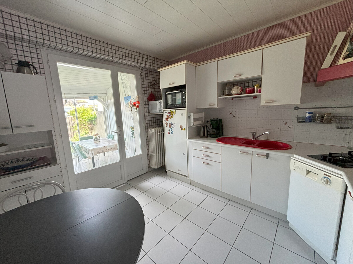 Maison 2 chambres avec jardin, 250m de la plage - Photo 7