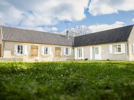 Évasion Nature au Cœur des Vignobles avec SPA, Location Gite 6 personnes à Saulcet - Photo 1