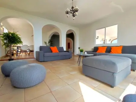 Villa Atardecer – vue mer et montagnes, piscine, 200 m de la plage : photo 9