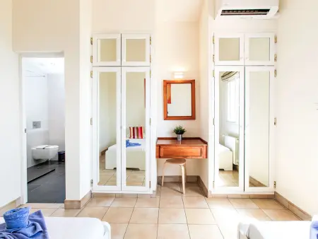 Villa Atardecer – vue mer et montagnes, piscine, 200 m de la plage : photo 25
