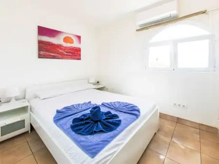 Villa Atardecer – vue mer et montagnes, piscine, 200 m de la plage : photo 27