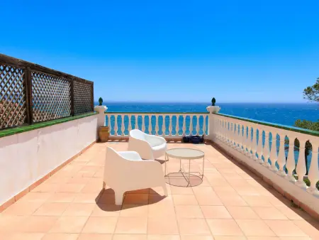 Villa Atardecer – vue mer et montagnes, piscine, 200 m de la plage : photo 33