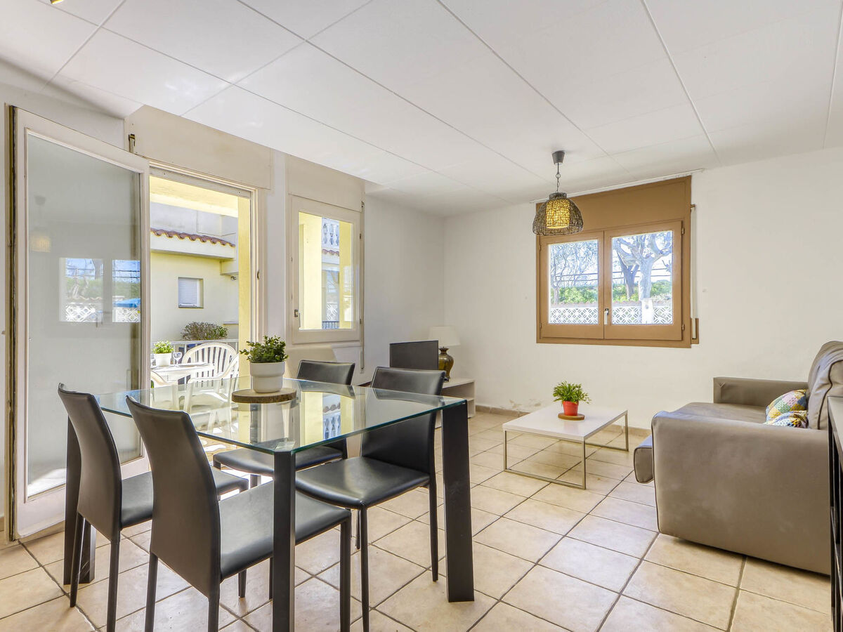 Apt Muga 40 m² - Empuriabrava, piscine & plage - Photo 3