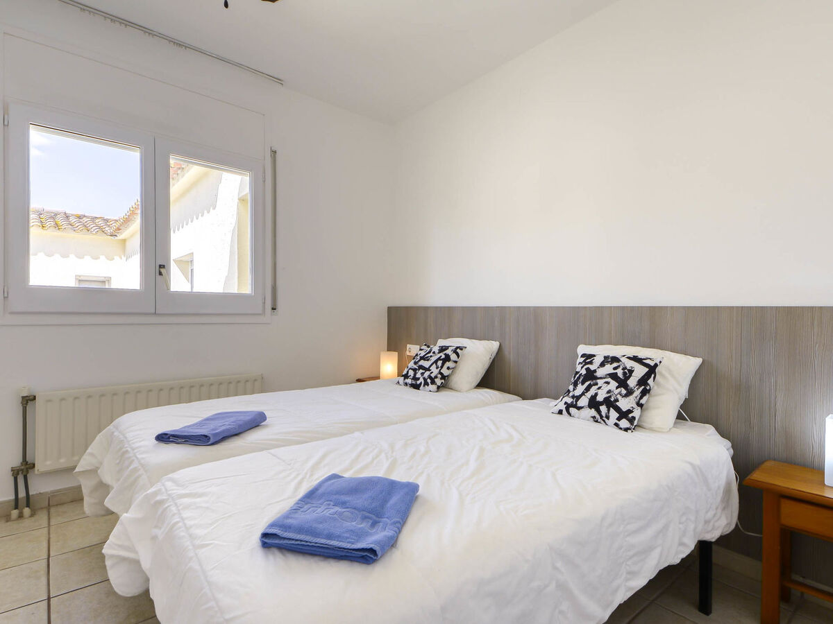 Appartement Muga à Empuriabrava, 400 m plage - Photo 15