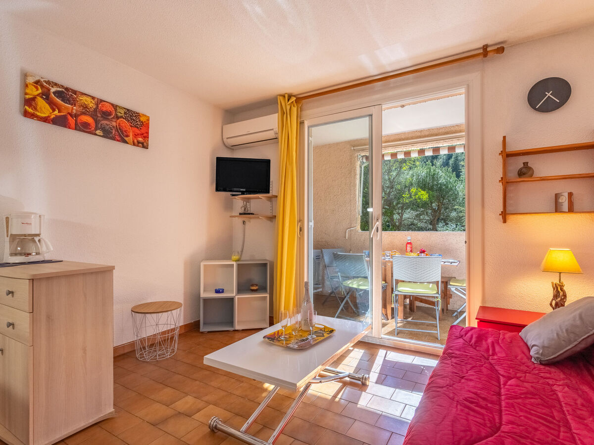 Studio terrasse à 400 m de la plage, La Madrague - Photo 1