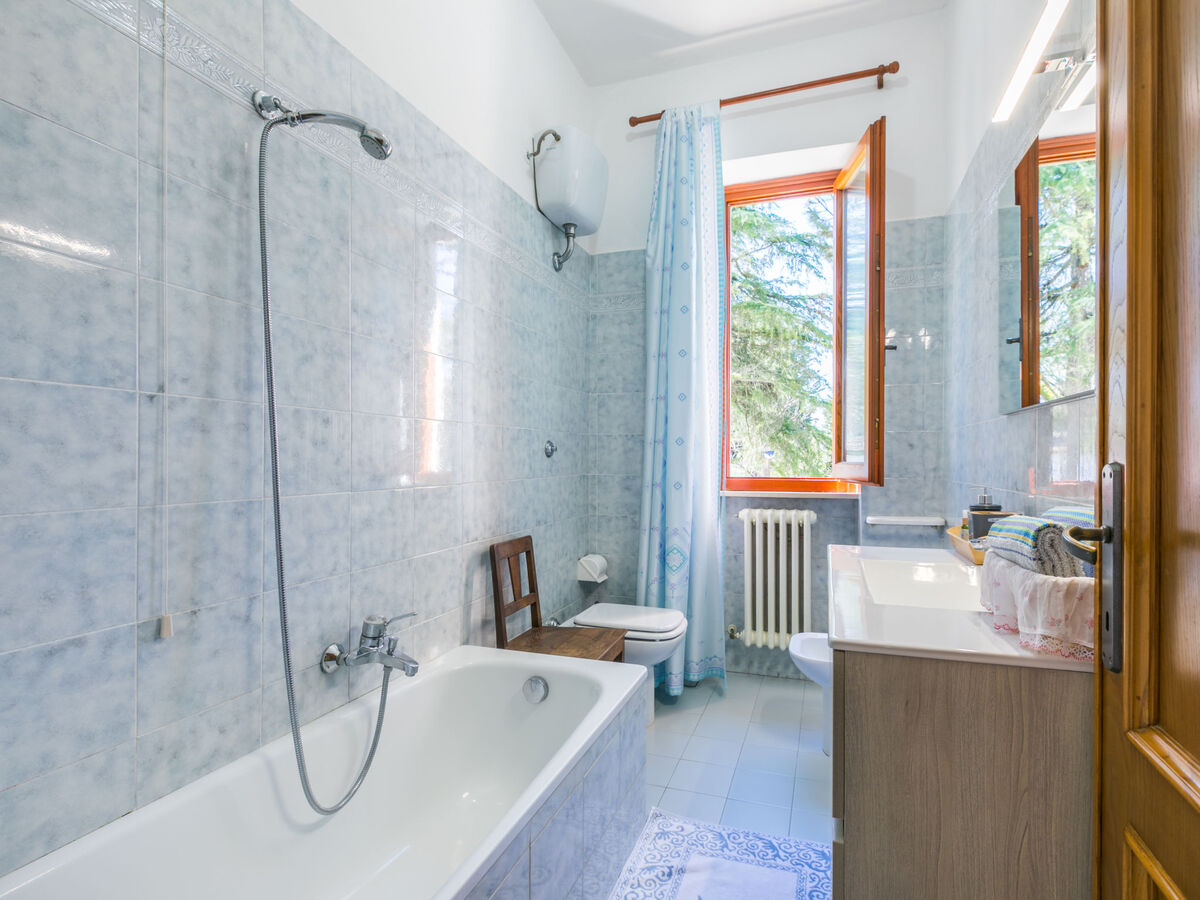 La Casa del Ponte Romano – Maison 80 m² vue rivière - Photo 19