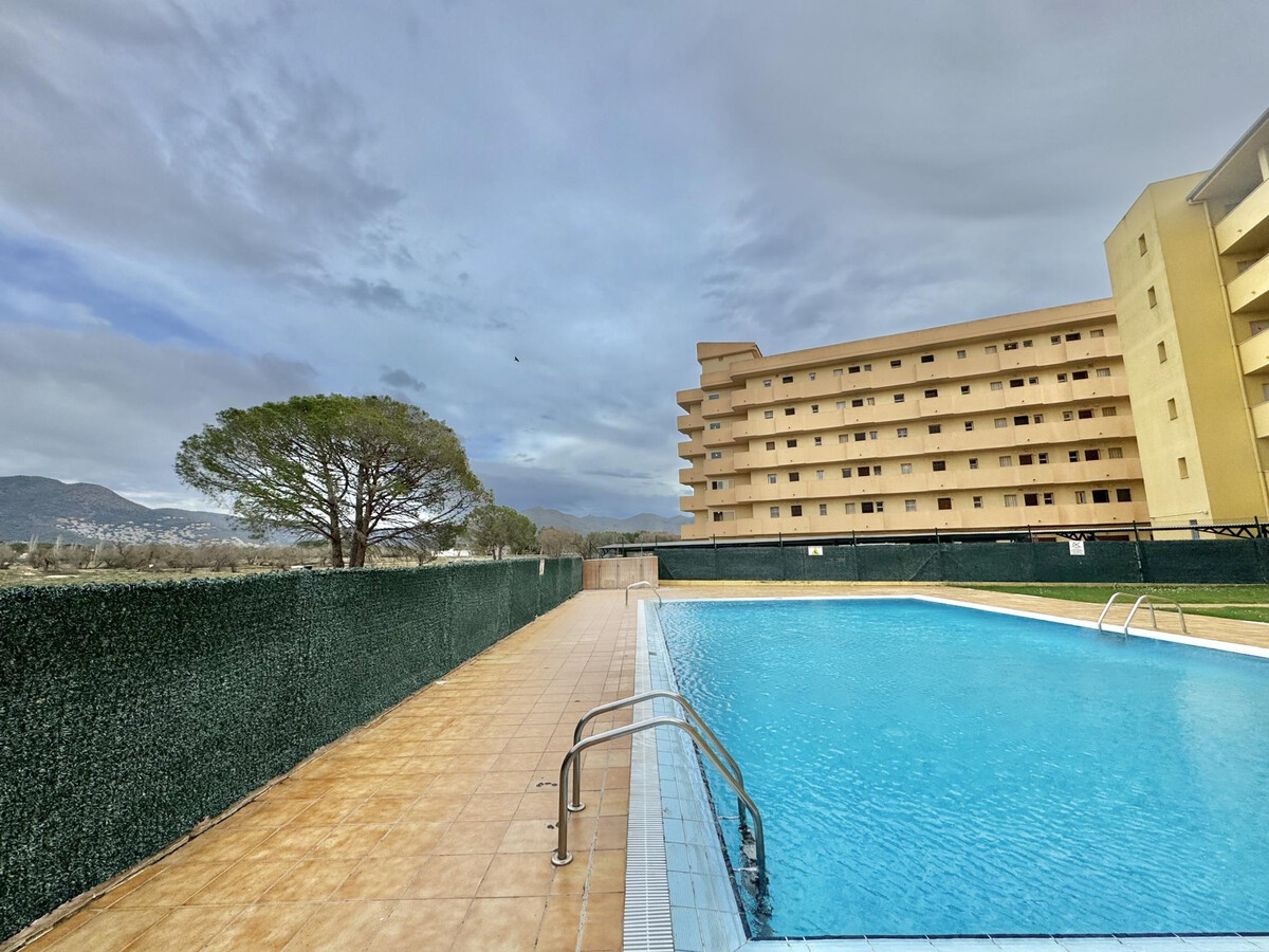 Appartement 2 chambres avec parking, piscine à Roses - Photo 3