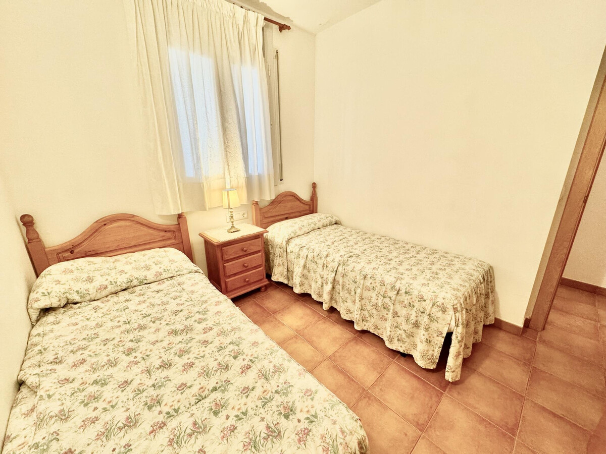 Appartement 2 chambres avec parking, piscine à Roses - Photo 10
