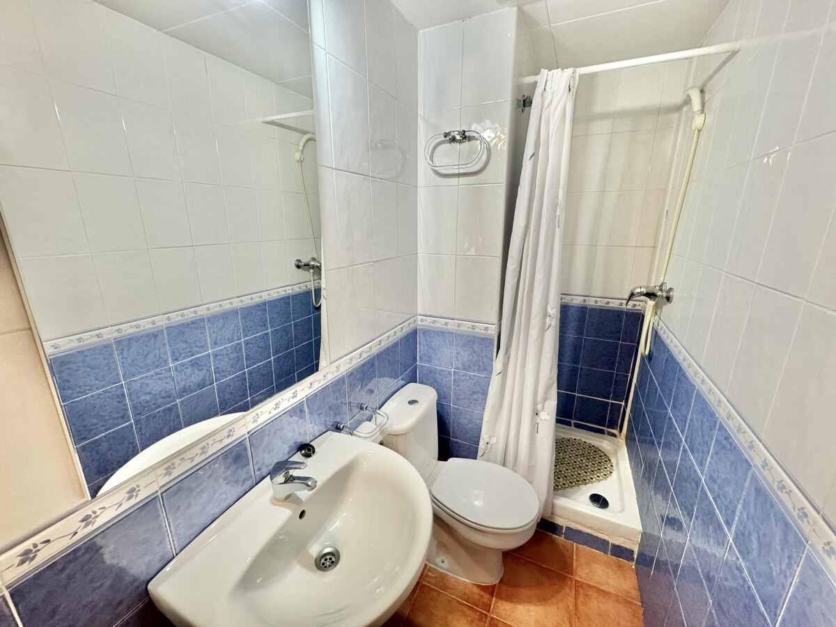 Appartement 2 chambres avec parking, piscine à Roses - Photo 12