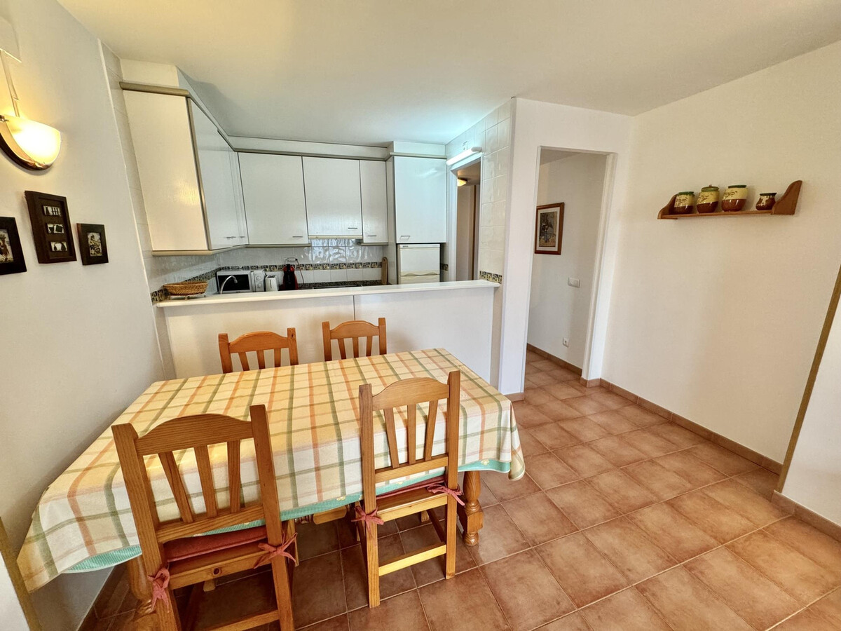 Appartement 2 chambres avec parking, piscine à Roses - Photo 15
