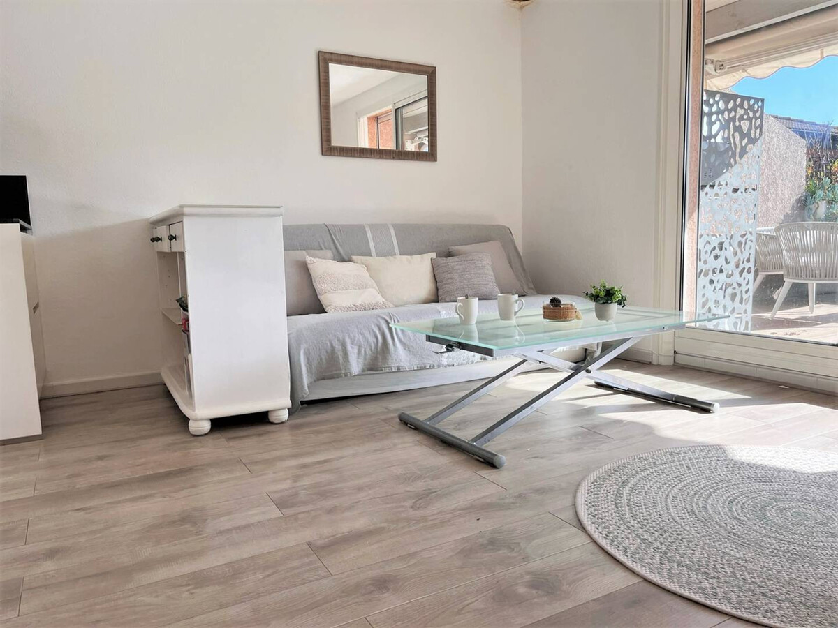 T2 climatisé terrasse 17m² – Le Lavandou - Photo 3