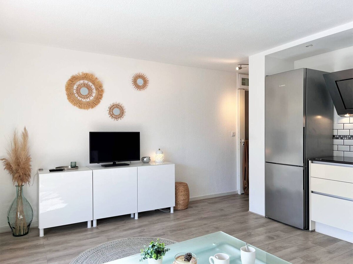 T2 climatisé terrasse 17m² – Le Lavandou - Photo 4