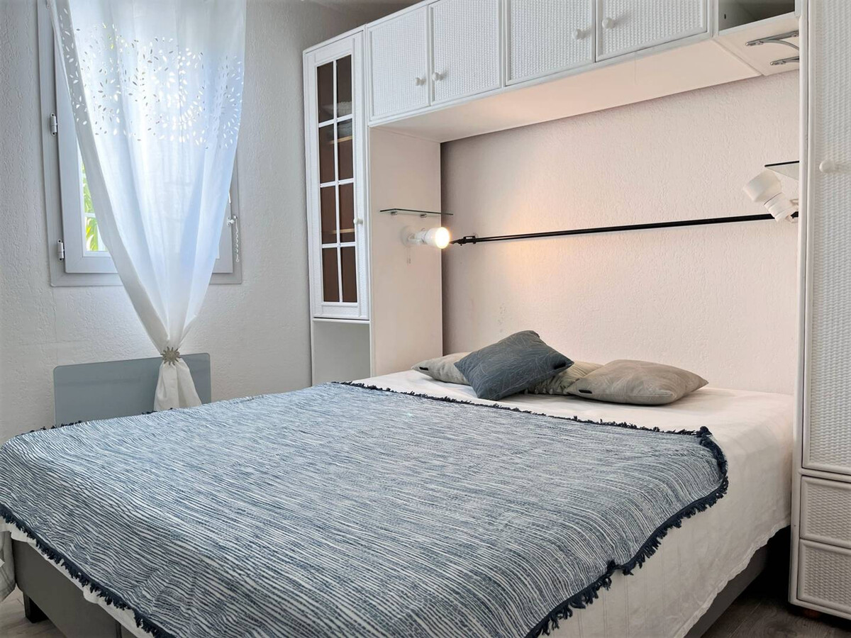 T2 climatisé terrasse 17m² – Le Lavandou - Photo 10