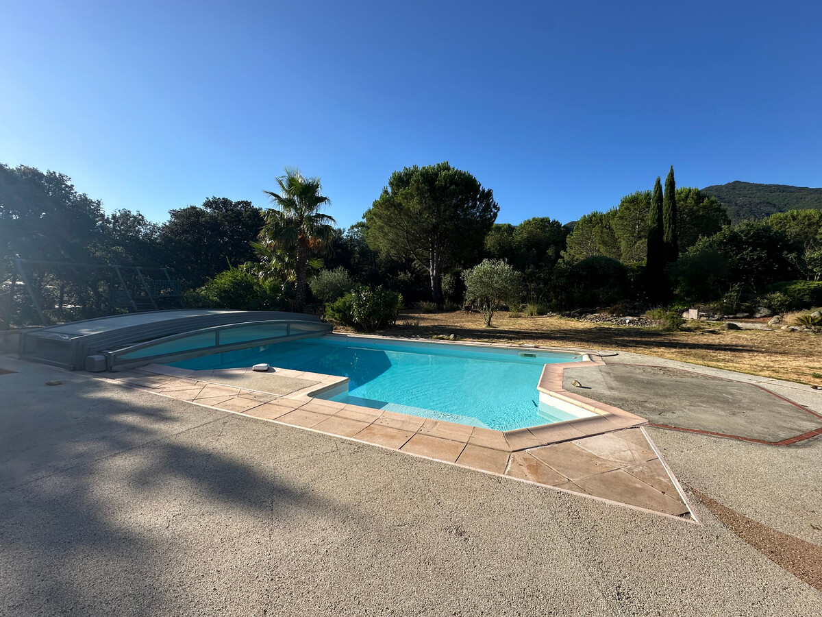 Villa 4 faces avec piscine privée à Laroque-des-Albères - Photo 3