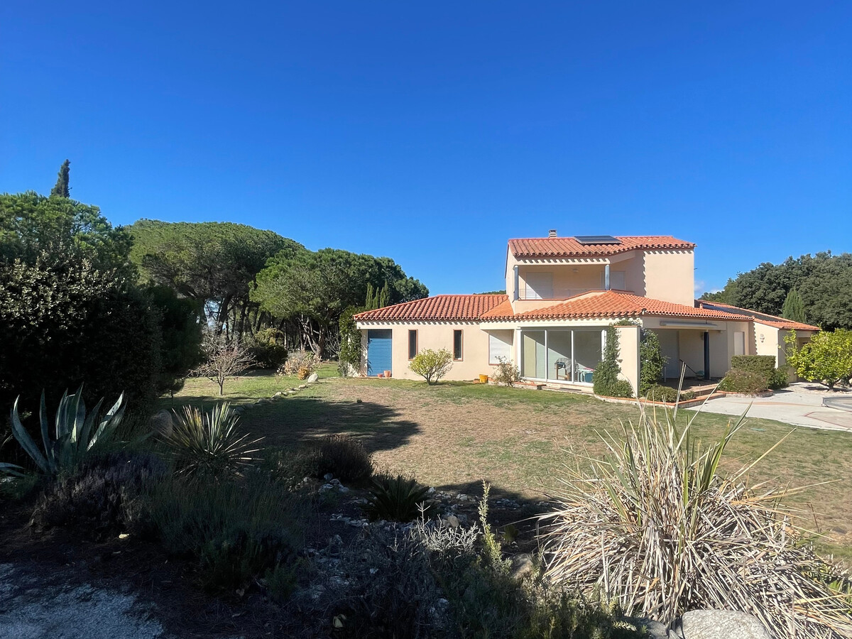 Villa 4 faces avec piscine privée à Laroque-des-Albères - Photo 4