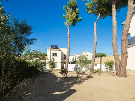 Location maison à L'Escala, Maison à LEscala avec piscine privée et parking près de la plage