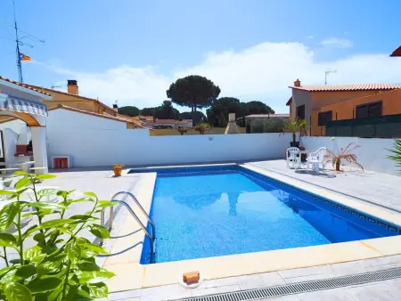 Villa élégante à L'Escala avec piscine privée et Wi-Fi - Photo 2
